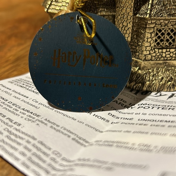 Pottery Barn Teen Harry Potter Hagrid’s light up Hut ornament BNIB SO NEAT! - Picture 6 of 10